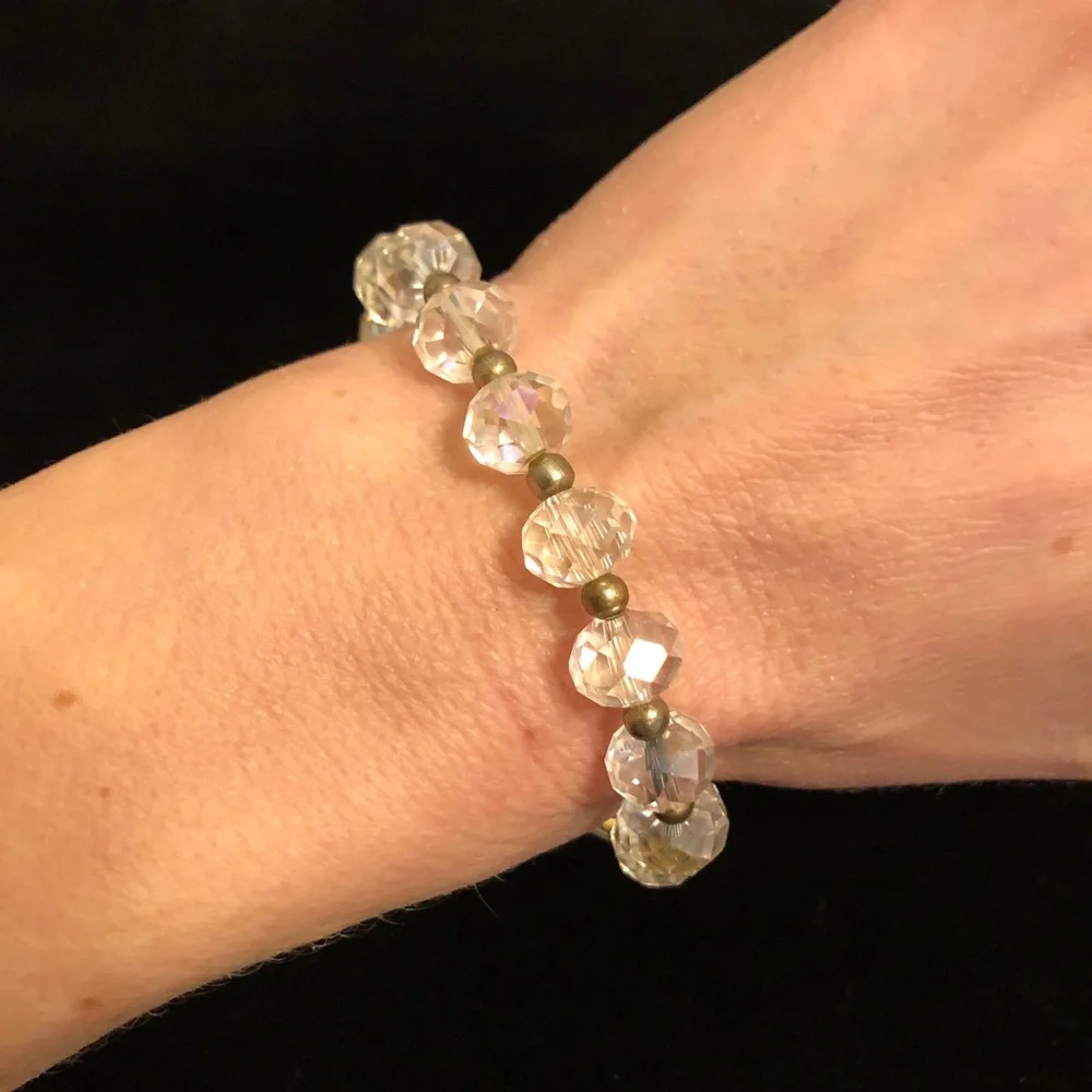 Elegant Faux Crystal and Gold Tone Beaded Bracelet Vintage Costume Jewelry